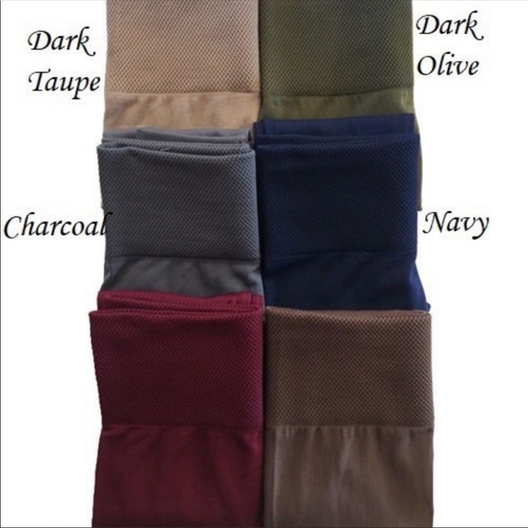 Tummy Control Fleece Legging - Picture 3 of 3